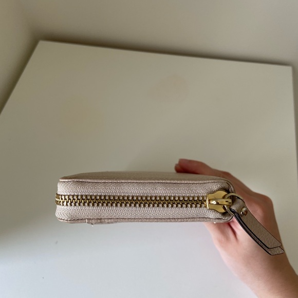 Kate Spade♠️ Zip-around Wallet - Picture 4 of 7